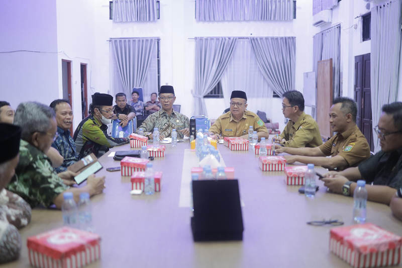 D:\2025\Oktober 2025\1 Oktober 2025\2\2\Dewan Dukung Pengembangan Kelapa Genjah.jpg