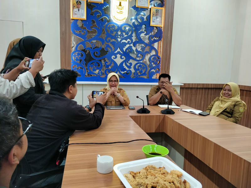 D:\2025\September 2025\11 september 2025\5\HAL 5\Kepala Dinas Pekerjaan Umum dan Penataan Ruang (PUPR) Kota Banjarmasin, Suri Sudarmadiyah.jpg