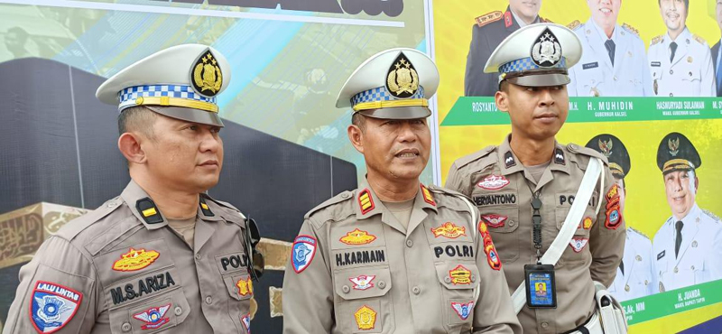 D:\2025\September 2025\18 September 2025\2\22\New Folder\Ayo Bayar Pajak, Doorprice Menunggu.jpg