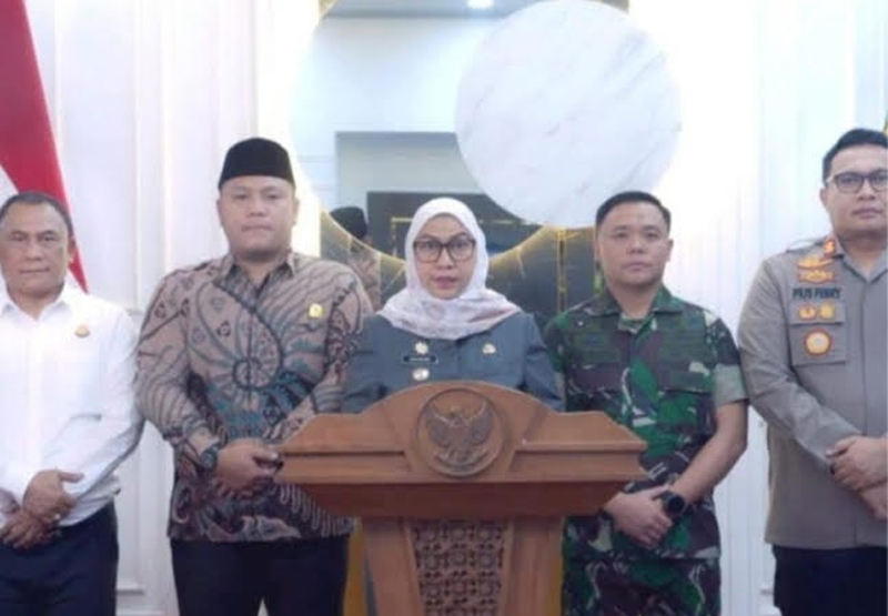 D:\2025\September 2025\2 September 2025\5\hal 5\WALIKOTA Banjarbaru Erna Lisa Halaby.jpg