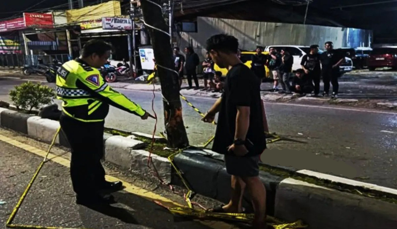 D:\2025\September 2025\23 September 2025\2\Laka Tunggal Tewaskan Pelajar di Banjarmasin.jpg