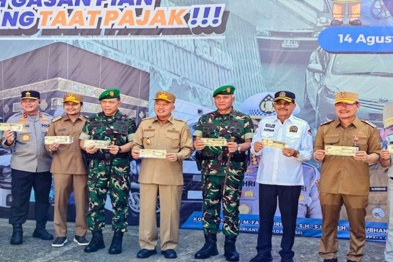 D:\2025\September 2025\30 September 2025\2\Bapenda Gelar Gebyar Pekan Panutan Pajak Kendaraan.jpg