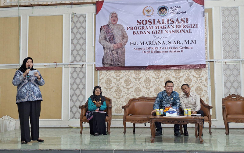 D:\2025\Oktober 2025\10 Oktober 2025\2\2\New Folder\Mariana Edukasi Makan Bergizi ke Masyarakat.jpg