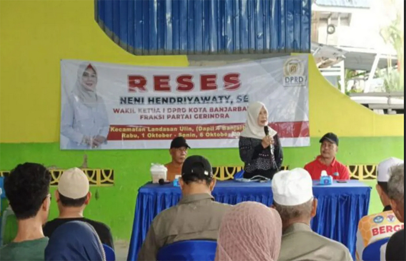 D:\2025\Oktober 2025\10 Oktober 2025\5\HAL 5\Wakil Ketua I DPRD Kota Banjarbaru Neni Hendriyawati menyampaikan.jpg