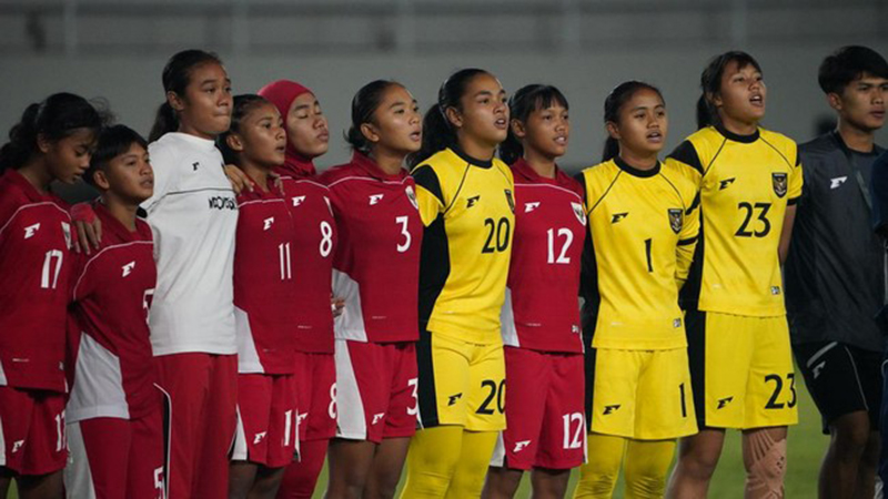 D:\2025\Oktober 2025\13 Oktober 2025\9\Olahraga Senin\timnas putri.jpg