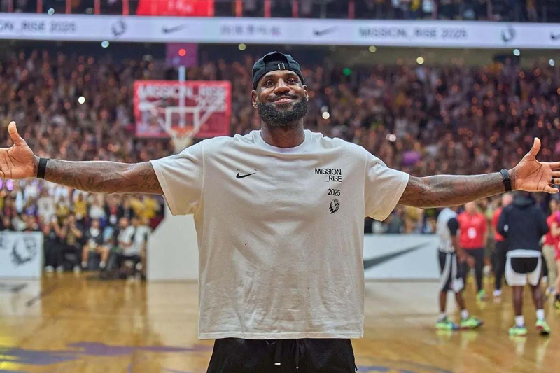 D:\2025\Oktober 2025\2 Oktober 2025\9\Olahraga Kamis\LeBron James.jpg