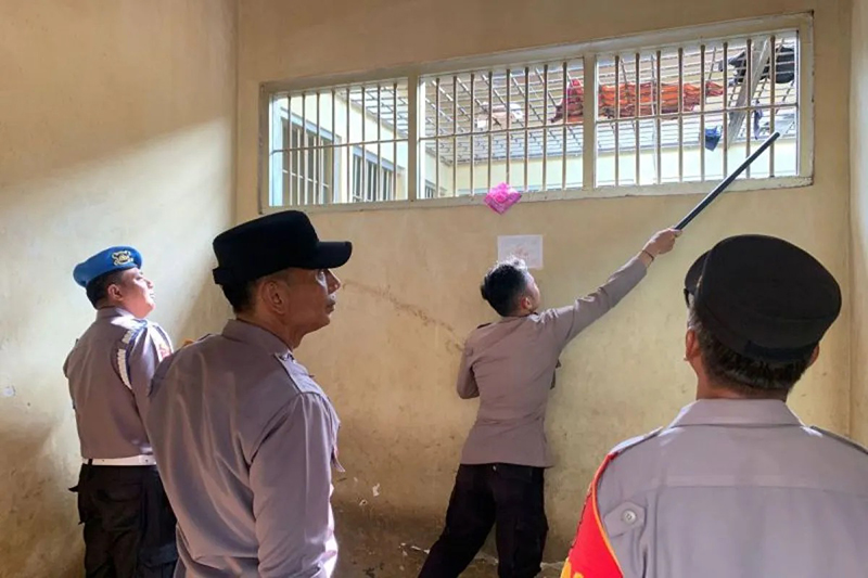 D:\2025\Oktober 2025\22 Oktober 2025\2\Polres Tabalong Cek Rutin Ruang Tahanan.jpg