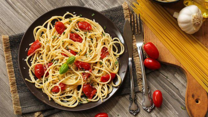 D:\2025\Oktober 2025\24 Oktober 2025\11\Halaman 1-11 Jumat\7 makanan.jpg