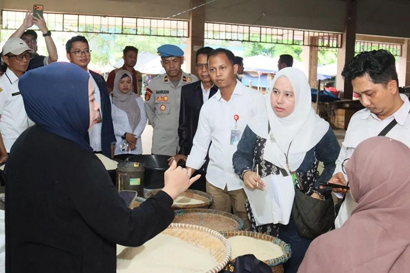 D:\2025\Oktober 2025\24 Oktober 2025\2\222\New Folder\Bapanas Sosialisasikan HET Baru Beras.jpg