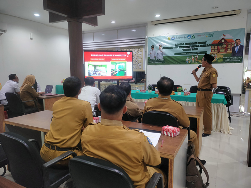 D:\2025\Oktober 2025\28 Oktober 2025\5\hal 5\hal 5\Pemaparan lomba sekolah sehat.jpg