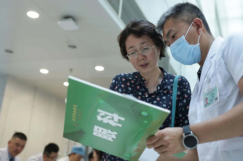 D:\2025\Oktober 2025\31 Oktober 2025\11\Halaman 1- 11 Jumat\tim.jpg