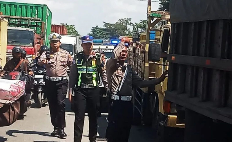 D:\2025\Oktober 2025\8 Oktober 2025\2\2\Polresta-Dishub Patroli Tekan Angka Kecelakaan.jpg