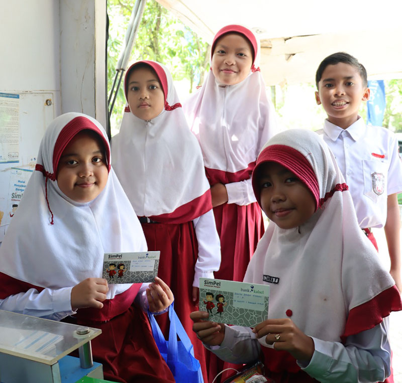 D:\2025\Oktober 2025\8 Oktober 2025\7\7\foto ADV Bank Kalsel berita 7.jpg