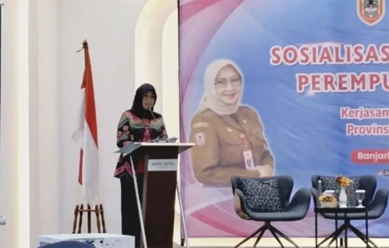 D:\2025\November 2025\11 November 2025\5\hal 5\Kepala Dinas Pemberdayaan Perempuan, Perlindungan Anak dan Keluarga Berencana Husnul Hatimah.jpg