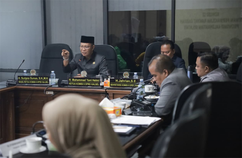 D:\2025\November 2025\14 November 2025\2\BERITA DAN FOTO UNTUK HALAMAN 2, TERBIT JUMAT  TANGGAL 14 NOVEMBER 2025\1.jpg