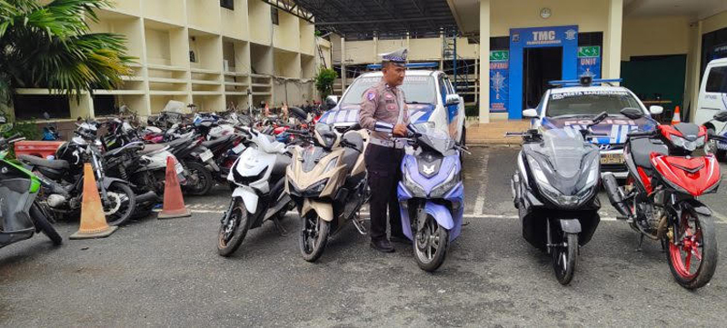 D:\2025\November 2025\25 November 2025\2\Petugas Jaring Puluhan Motor Aksi Bali.jpg