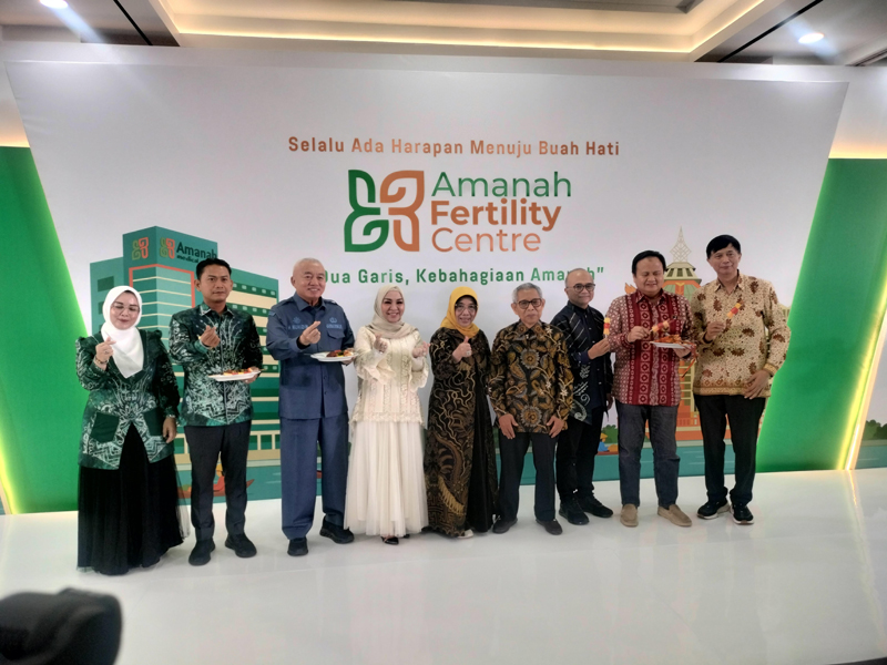 D:\2025\November 2025\25 November 2025\5\hal 5\Gubernur Kalsel H.Muhidin, Walikota Banjarmasin H.Muhammad Yamin.jpg