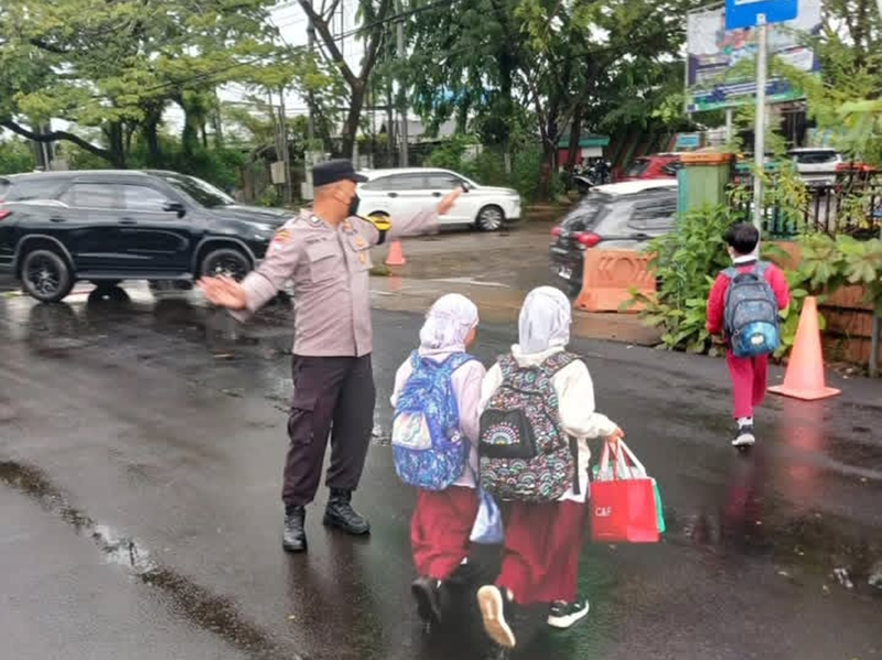 D:\2025\November 2025\7 November 2025\2\BERITA DAN FOTO UNTUK HALAMAN 2, TERBIT JUMAT TANGGAL 7 NOVEMBER 2025\6.jpg