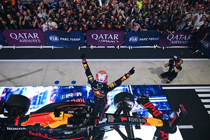 D:\2025\2 Desember 2025\9\9\Max Verstappen.jpg
