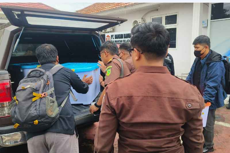 D:\2025\Desember 2025\10 Desember 2025\2\2\dvds.jpg