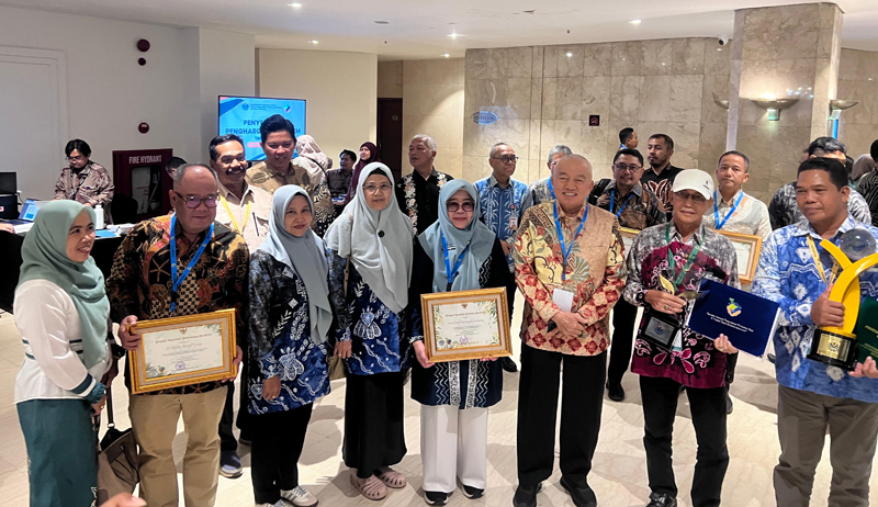 D:\2025\Desember 2025\3 Desember 2025\2\PT BRE Kembali Terima Penghargaan Proklim.jpg