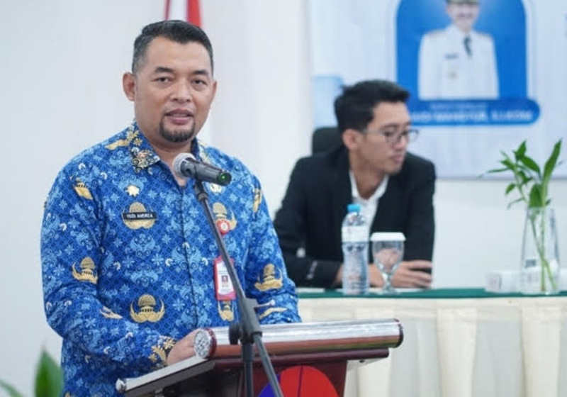 D:\2025\Desember 2025\3 Desember 2025\5\hal 5\Sekda Banjar Yudi Andrea memberikan sambutan.jpg