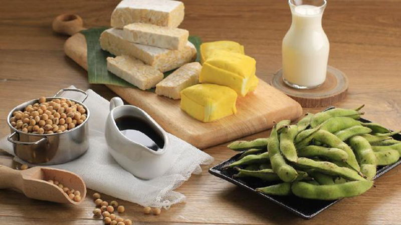 D:\2025\Desember 2025\8 Desember 2025\11\Halaman 1-11 Senin\7 makanan.jpg