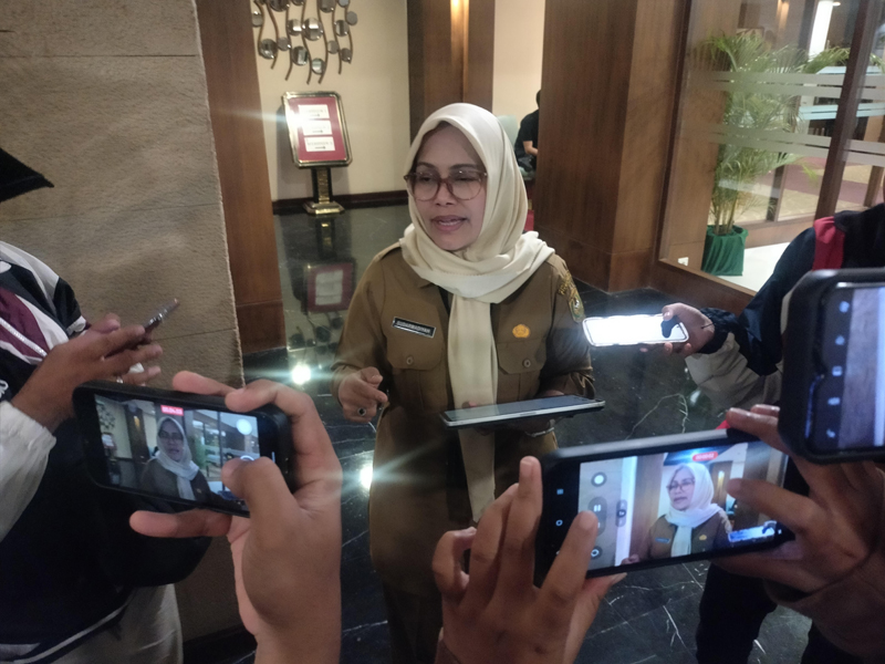 G:\2025\Desember 2025\16 Desember 2025\5\hal 5\Suri Sudarmadiyah.jpg