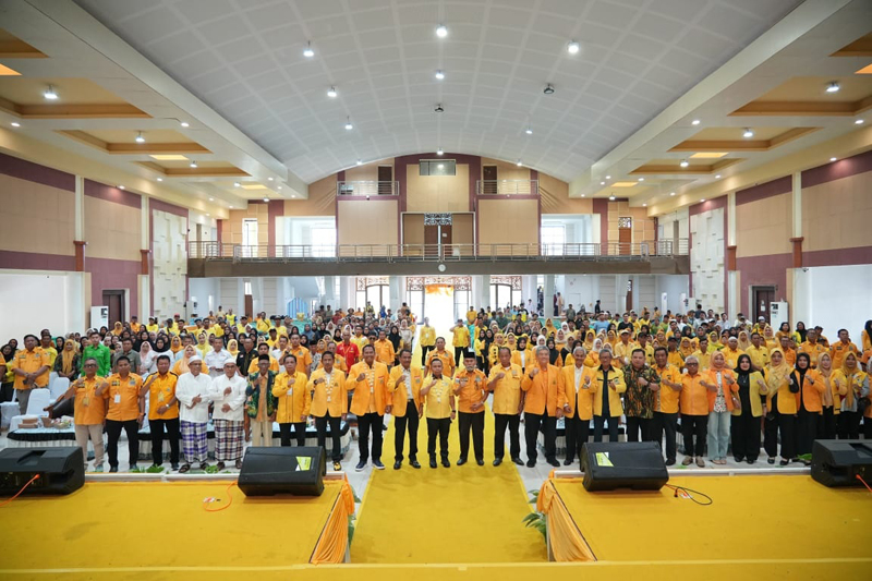 G:\2025\Desember 2025\22 Desember 2025\2\2\H Yamani Kembali Pimpin Golkar Tapin.jpg