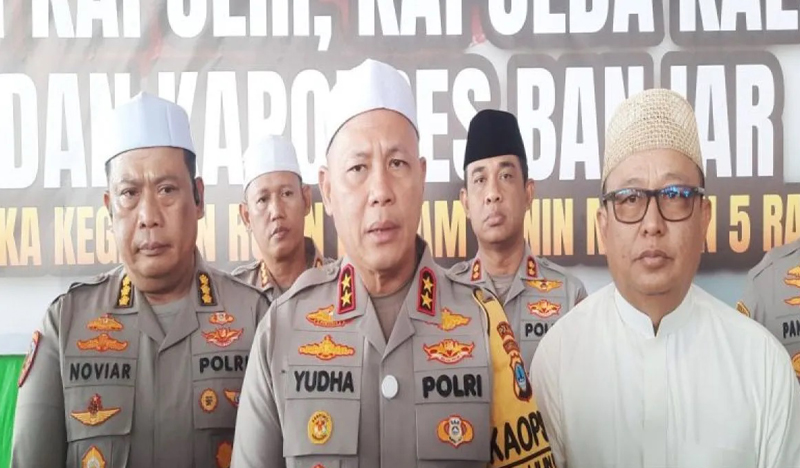 G:\2025\Desember 2025\23 Desember 2025\2\Mabes Polri Bantu Pengamanan Haul Sekumpul.jpg
