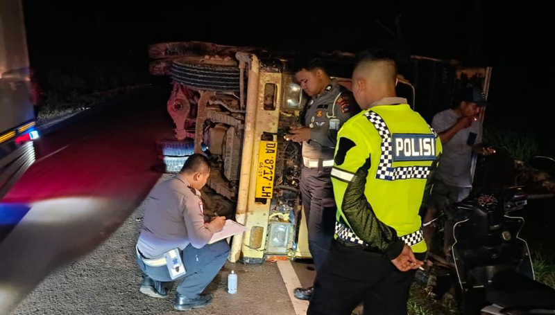 G:\2026\Januari\15 Januari 2026\2\22\New Folder\Laka Lantas Tewaskan Dua Pengendara.jpg