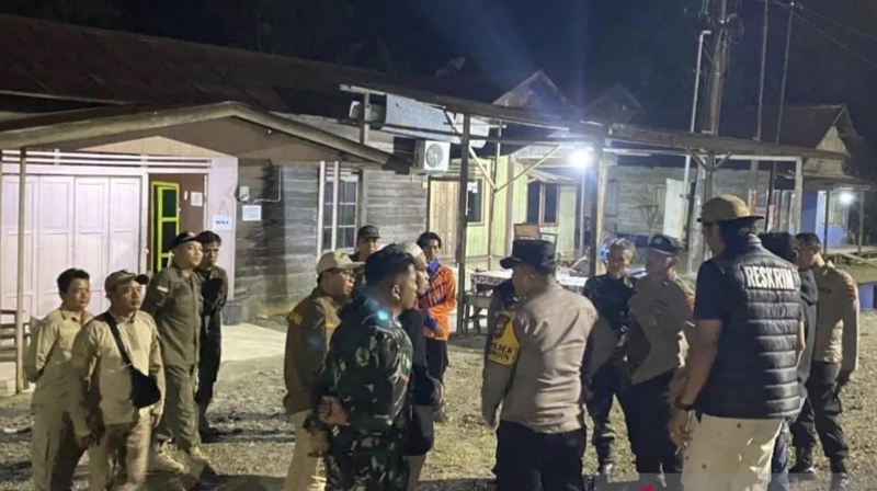 G:\2026\Januari\21 Januari 2026\2\2\Camat Paringin Gelar Patroli Gabungan.jpg