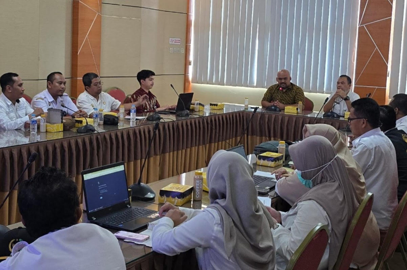 G:\2026\Januari\26 Januari 2026\5\Hal 5\Bappedalitbang Kabupaten Banjar menggelar pertemuan membahas strategi adaptasi.jpg