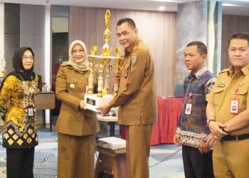 D:\2025\Januari 2025\9 Januari 2025\5\hal 5\Plt Kepala Badan Riset dan Inovasi Daerah (BRIDA) Kalsel Husnul Khotimah.jpg