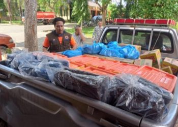 D:\2025\Februari 2025\19 Februari 2025\5\hal 5\hal 5\Petugas BPBD Banjar siap menyalurkan bantuan logistik.jpg