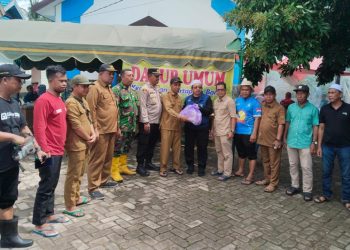 Wabup Tinjau Dapur Umum Martapura Barat