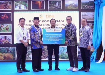Bank Kalsel Dukung Pembangunan Gazebo di Anjungan Kalsel