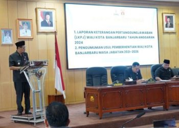 D:\2025\Maret 2025\14 Maret 2025\5\hal 5\Wakil Wali Kota Banjarbaru Wartono menyampaikan pengunduran diri.jpg