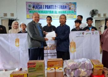 D:\2025\Maret 2025\18 maret 2025\5\hal 5\Panitia Pembagian bantuan Ramadhan LKBN ANTARA.jpg