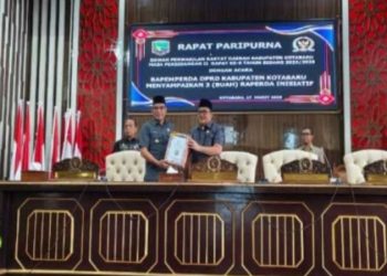 D:\2025\Maret 2025\25 Maret 2025\3\halaman 03 dan 10 edisi selasa 25 maret 2025\lintas\--foto 02.jpg