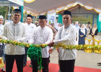 Bupati Tabalong Buka Pasar Ramadhan