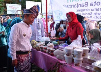 Pemko Banjarmasin Gandeng BCSR Gelar Pasar Murah