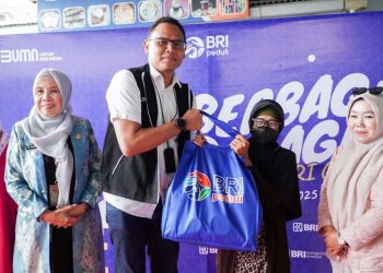 BRI RO Banjarmasin Berbagi 1.760 Paket Sembako