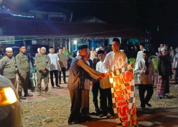 Pemerintah Kecamatan Bintang Ara Gelar Pawai Tanglong