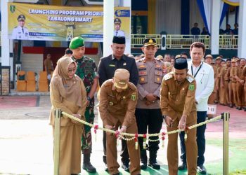 Jalan dan Jembatan Mantap Mudahkan Investasi Masuk