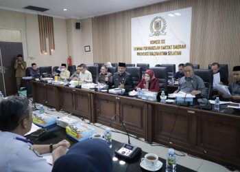 D:\2025\April 2025\11 April 2025\2\Pansus III Kupas Materi LKPj TA 2024.jpg