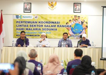 D:\2025\April 2025\29 April 2025\5\hal 5\Wakil Bupati Banjar Habib Idrus Al Habsyi saat membuka.jpg