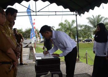 Pemkab Balangan Serahkan 596 SK CPNS Dan PPPK