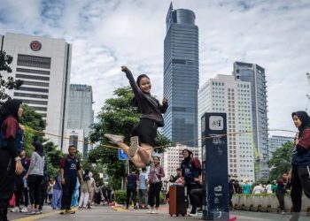 D:\2025\Mei 2025\19 Mei 2025\Halaman 1-11 Senin\master.jpg