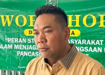 D:\2025\Mei 2025\7 Mei 2027\2\Deddy Apresiasi Program KUR Bank Kalsel.jpg